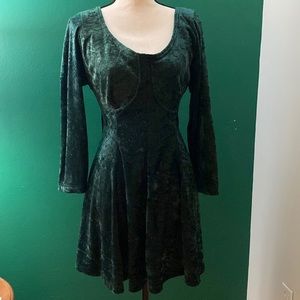 Green Velvet long sleeve skater dress size M/L